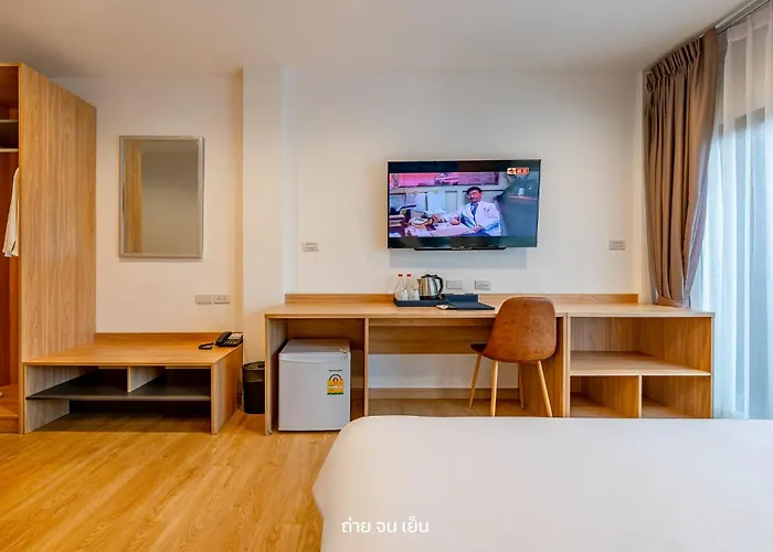 The Iconic Don Mueang Airport Hotel 4*