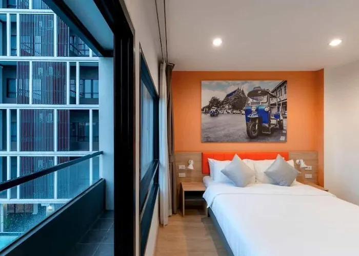 Hotel The Iconic Don Mueang Airport 4*
