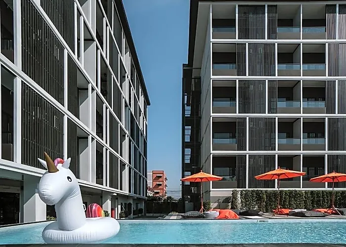 Hotel The Iconic Don Mueang Airport 4*